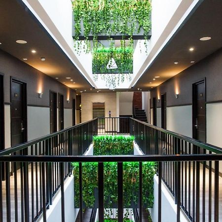Grand Caman Hotel Бекасі Екстер'єр фото
