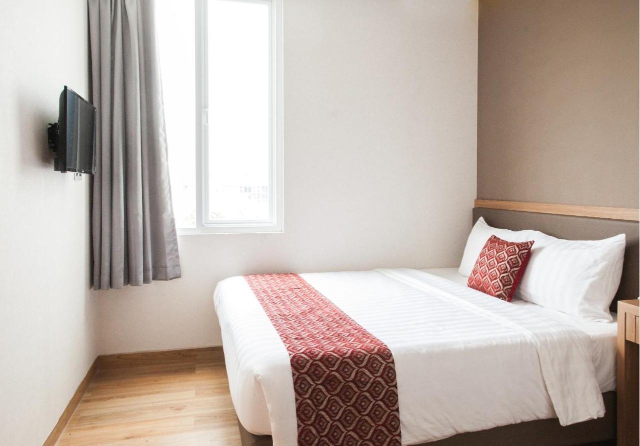 Grand Caman Hotel Бекасі Екстер'єр фото