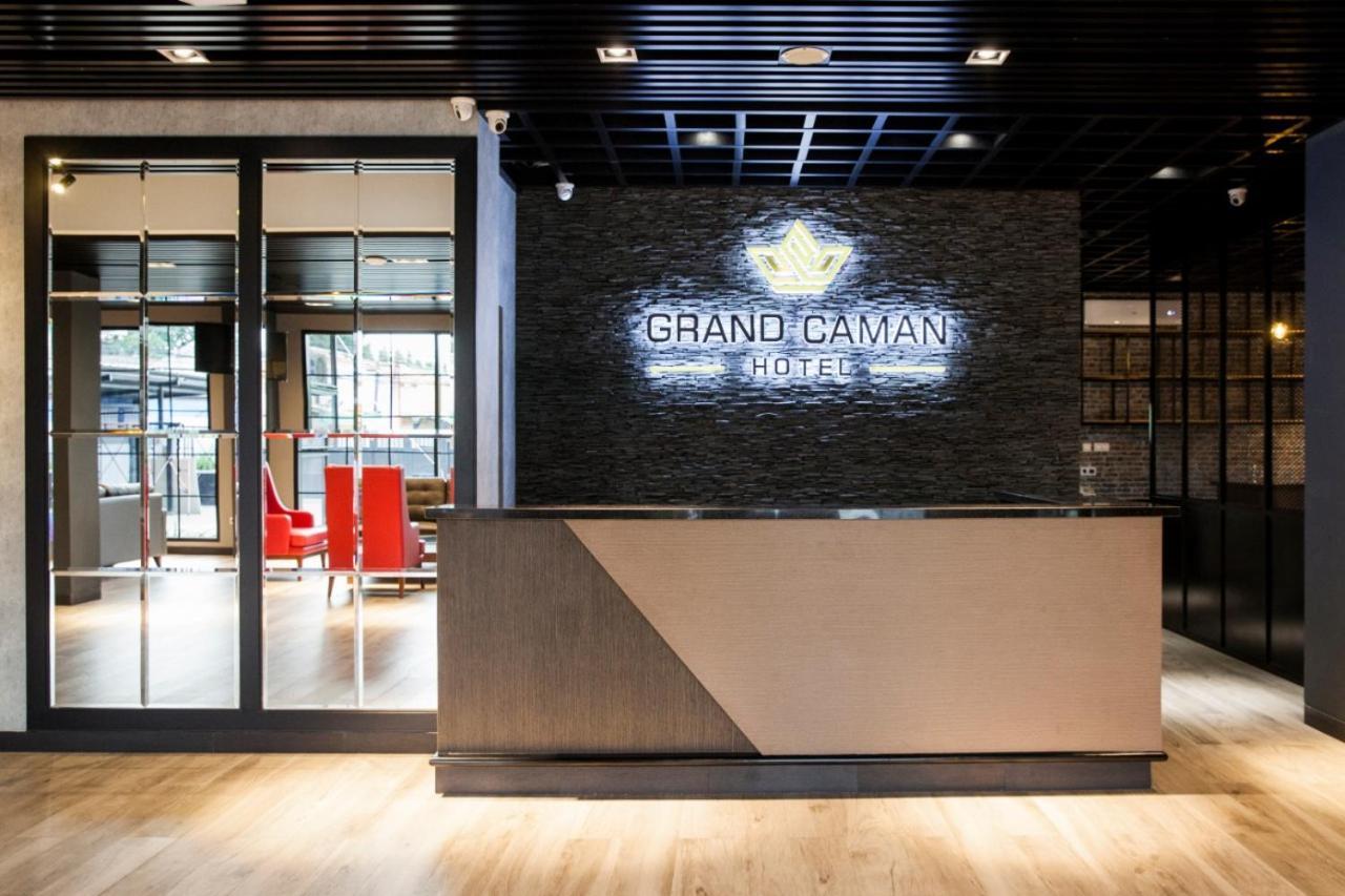Grand Caman Hotel Бекасі Екстер'єр фото